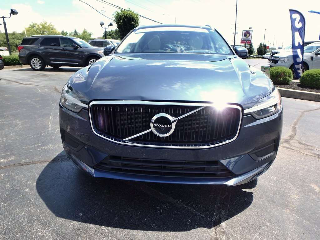 Used 2021 Volvo XC60 Momentum with VIN YV4102RK8M1840061 for sale in Lexington, KY