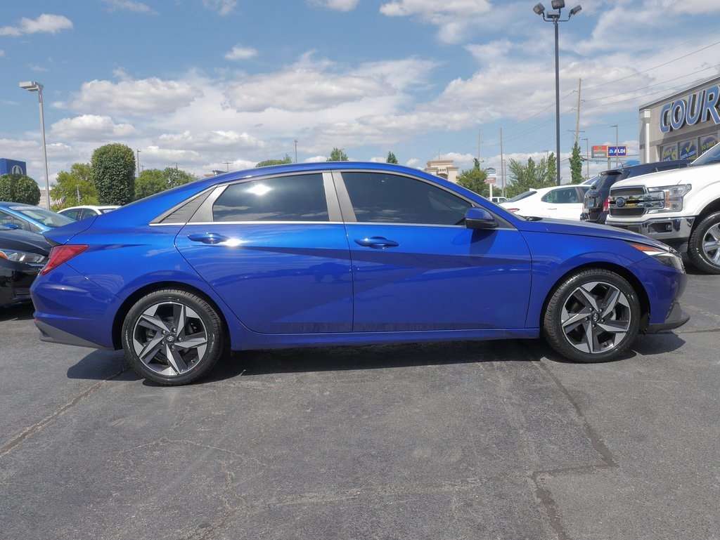 2021 Hyundai Elantra Limited photo 8