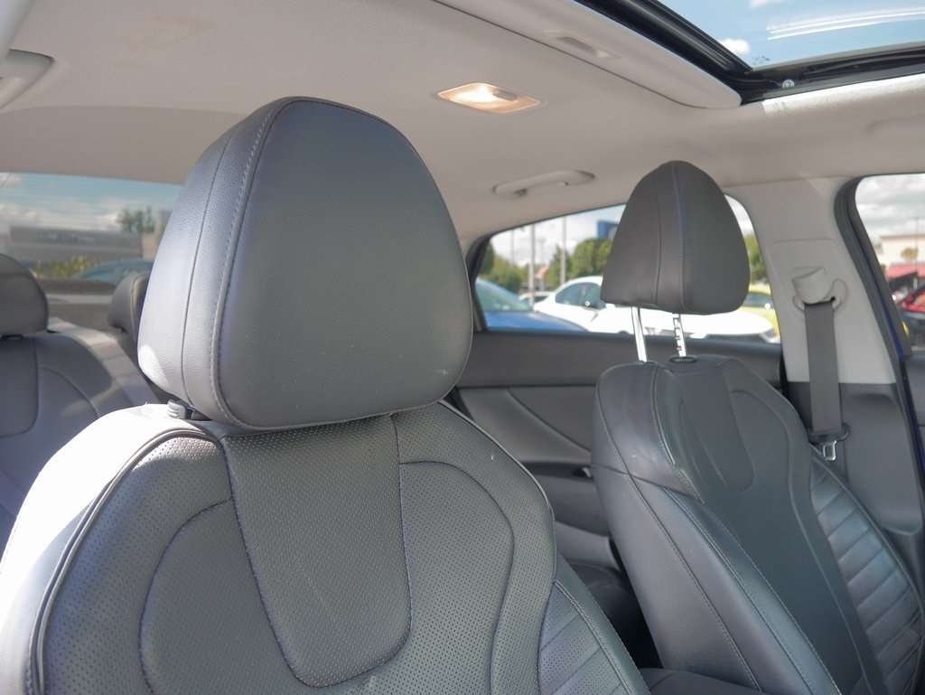 2021 Hyundai Elantra Limited photo 14