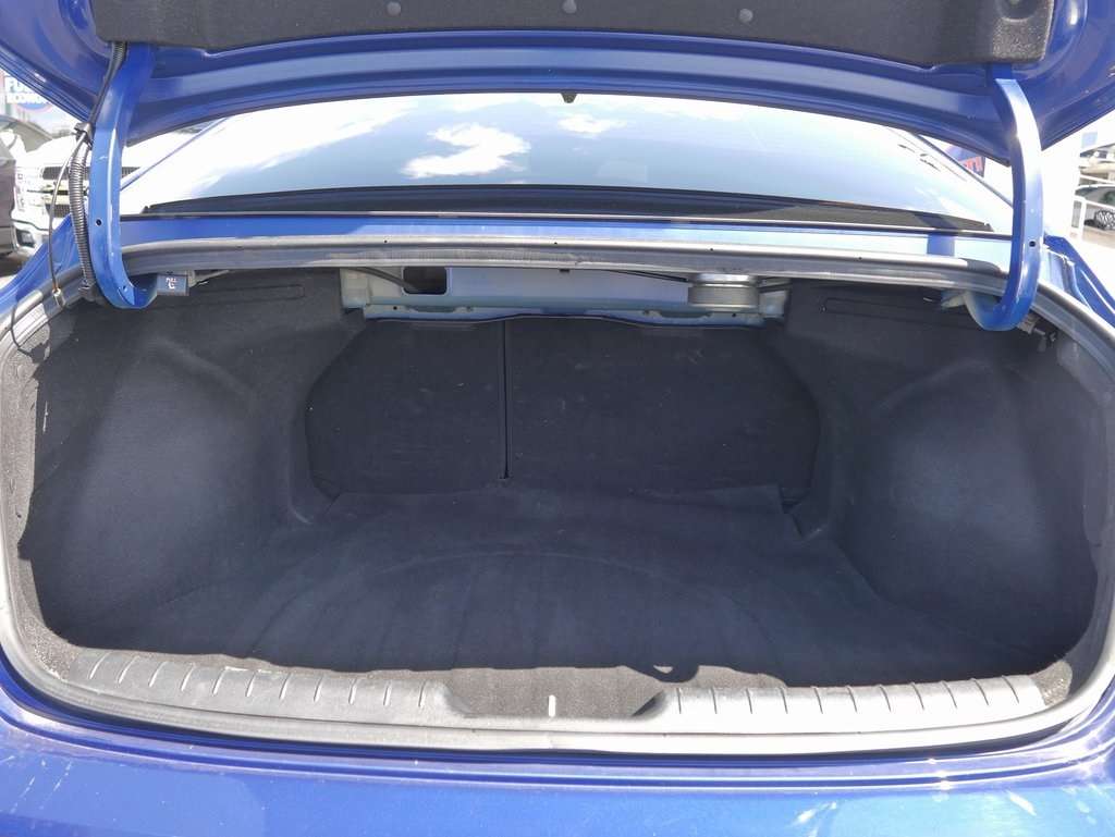 2021 Hyundai Elantra Limited photo 17