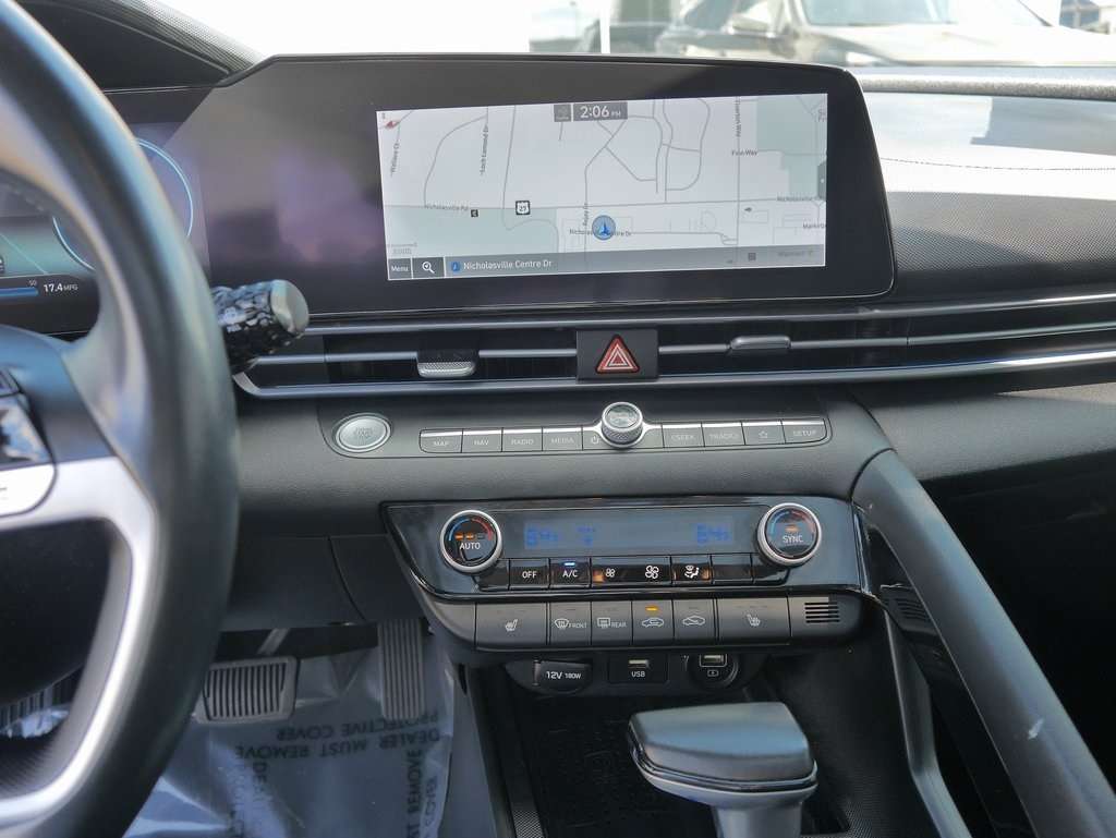2021 Hyundai Elantra Limited photo 28