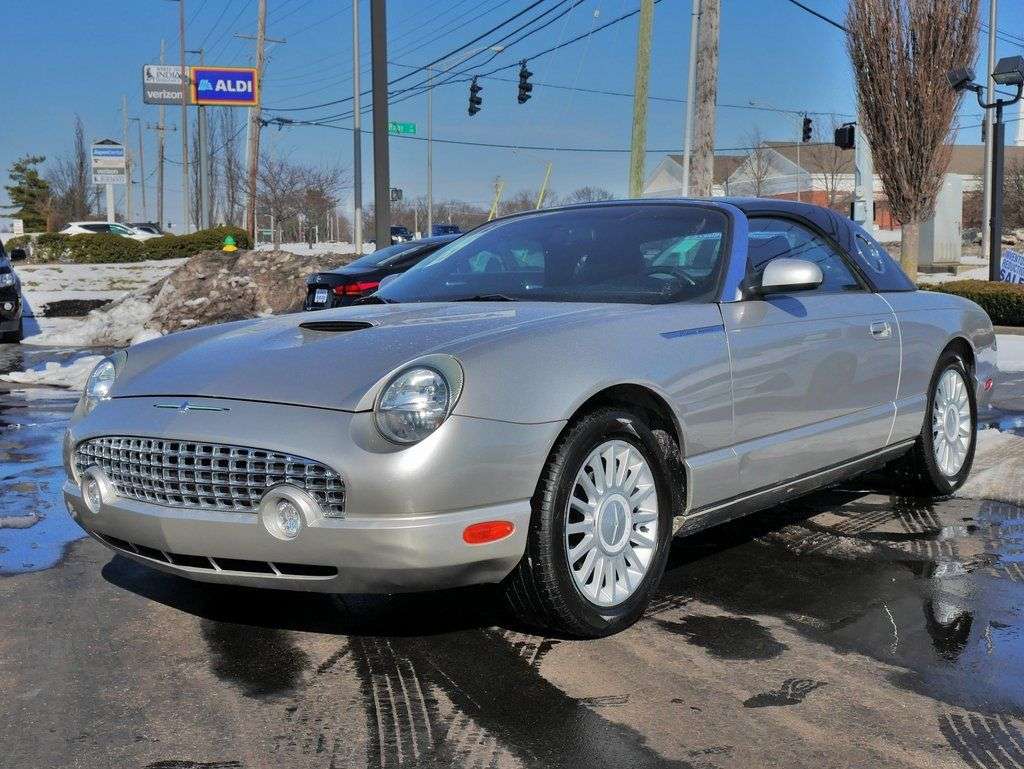 2005 Ford Thunderbird Deluxe