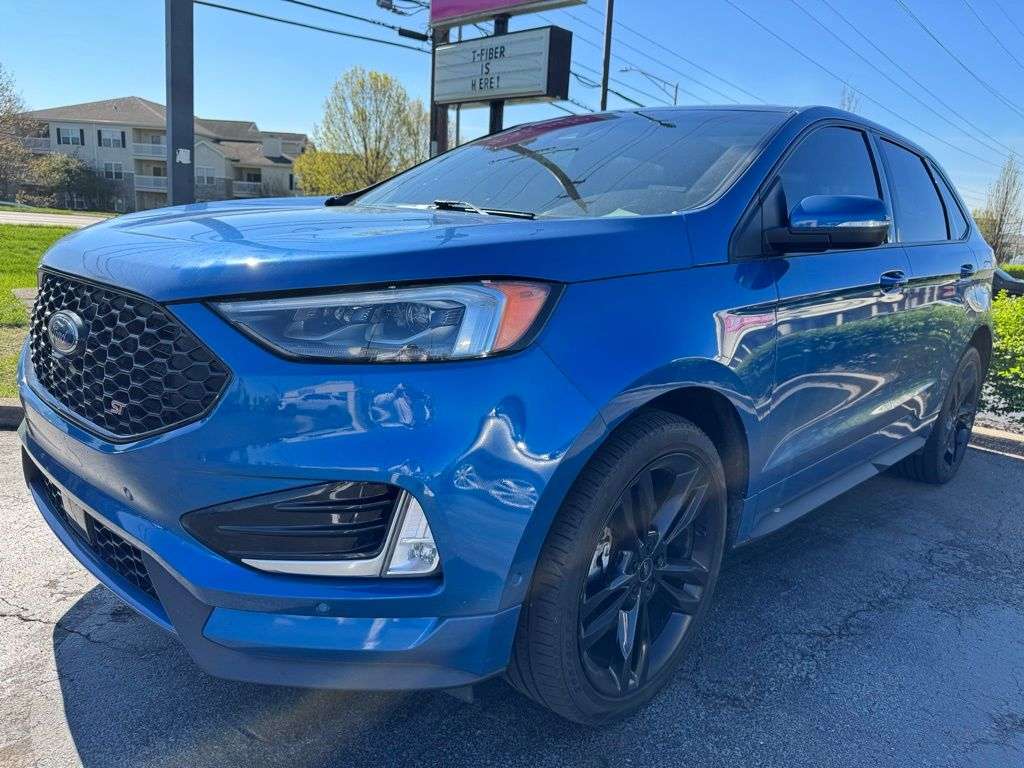 2020 Ford Edge ST