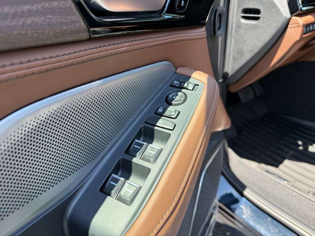 2026 Acura MDX Advance Package - Photo 16