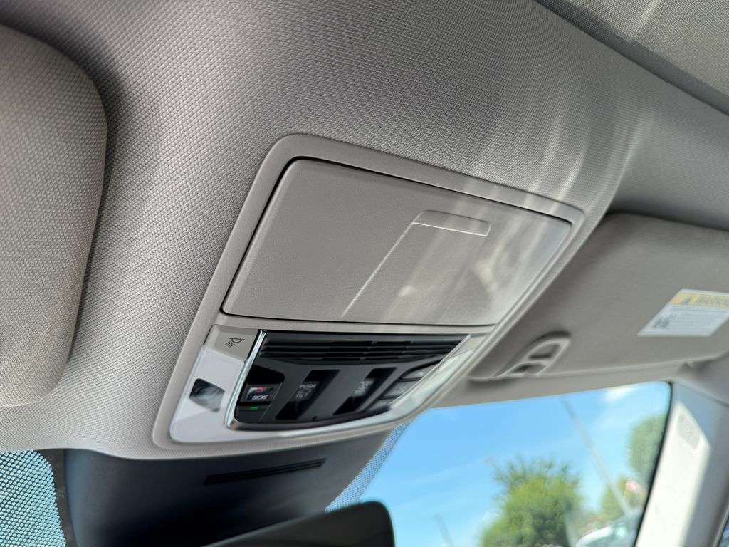 2026 Acura MDX Advance Package - Photo 35