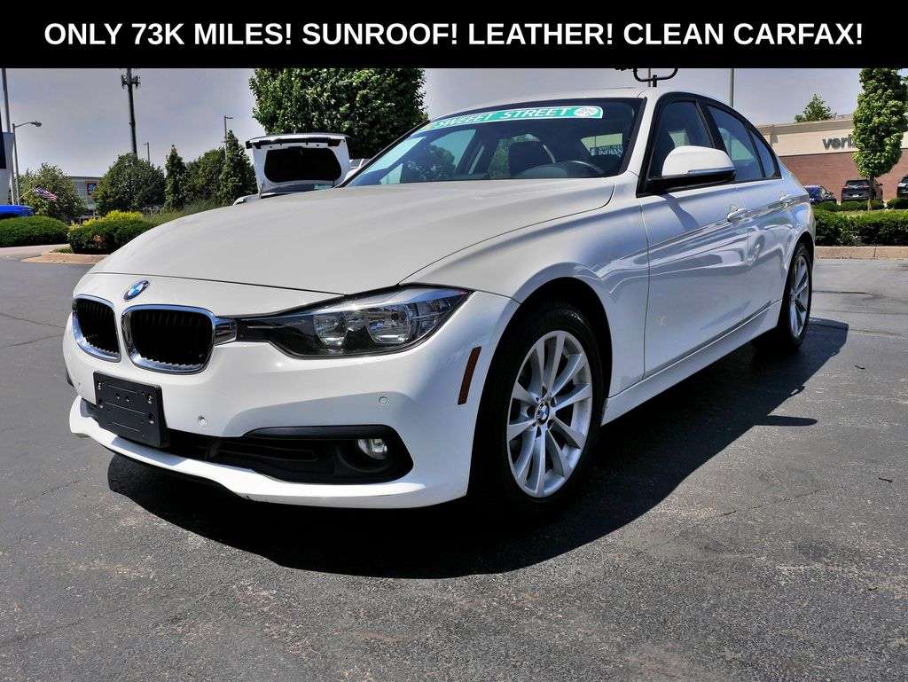 2017 BMW 3 Series 320i Sedan's photo