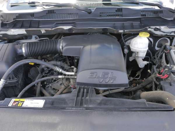 2019 Ram 1500 Classic SLT - photo 28
