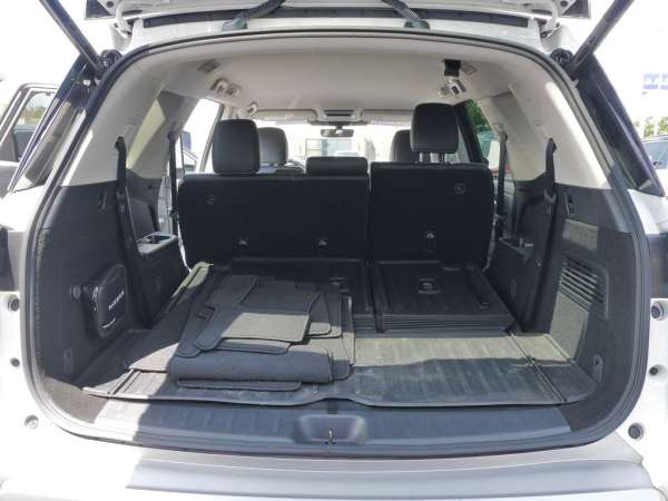 2024 Nissan Pathfinder SL - photo 16