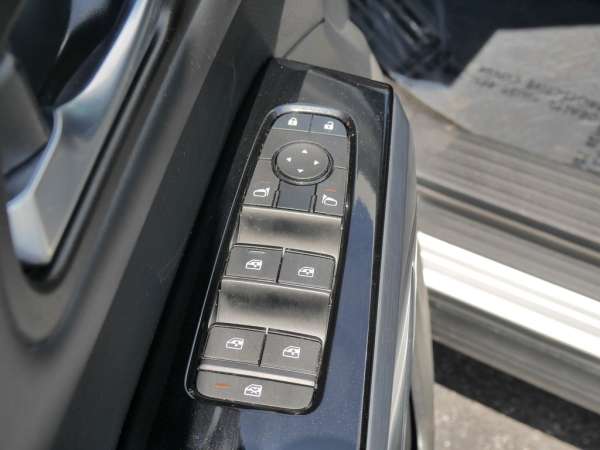 2024 Nissan Pathfinder SL - photo 21