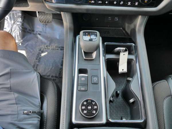 2024 Nissan Pathfinder SL - photo 27