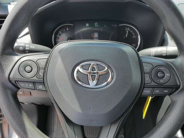 2025 Toyota RAV4 LE - photo 25