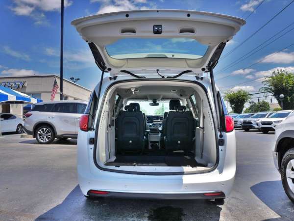 2019 Chrysler Pacifica Touring L - photo 15
