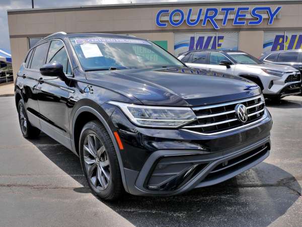 2024 Volkswagen Tiguan 2.0T SE - photo 2