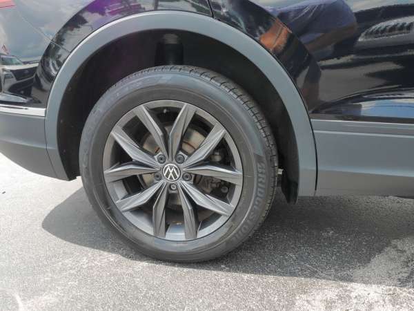 2024 Volkswagen Tiguan 2.0T SE - photo 9