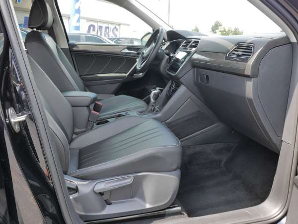 2024 Volkswagen Tiguan 2.0T SE - photo 12