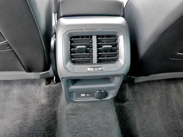 2024 Volkswagen Tiguan 2.0T SE - photo 20