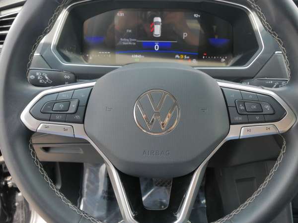 2024 Volkswagen Tiguan 2.0T SE - photo 26