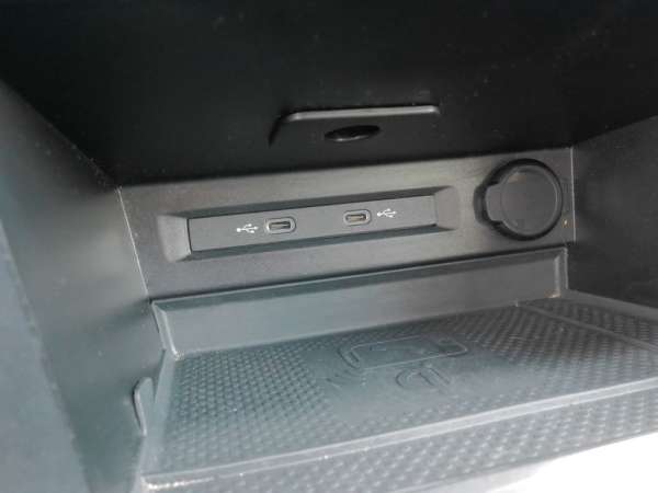 2024 Volkswagen Tiguan 2.0T SE - photo 28