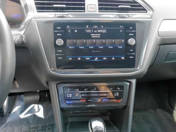 2024 Volkswagen Tiguan 2.0T SE - photo 29