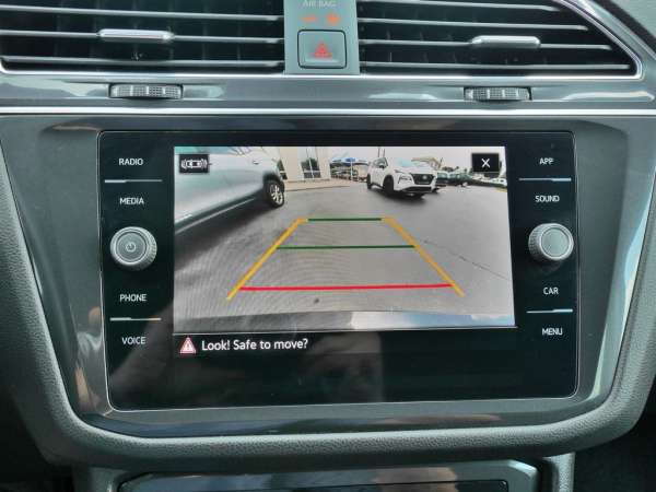 2024 Volkswagen Tiguan 2.0T SE - photo 34