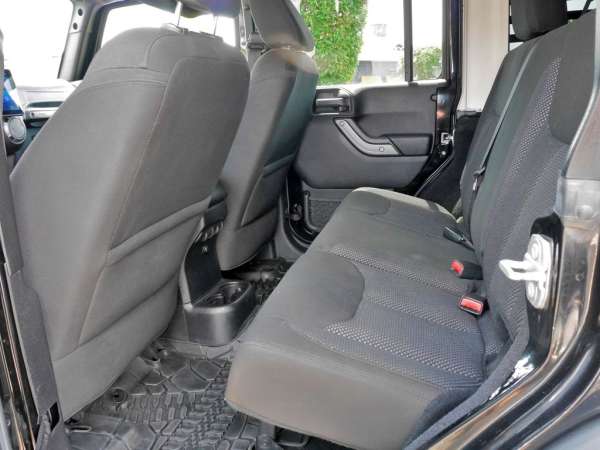 2016 Jeep Wrangler Unlimited Sport - photo 13