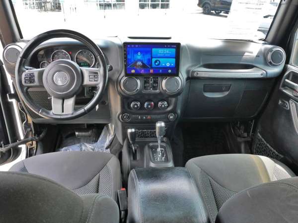 2016 Jeep Wrangler Unlimited Sport - photo 16