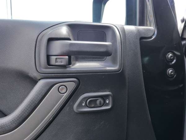 2016 Jeep Wrangler Unlimited Sport - photo 22