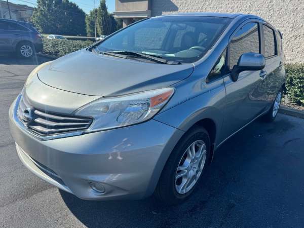 2014 Nissan Versa Note SV - photo 1