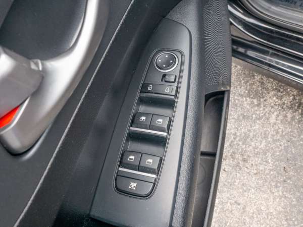 2020 Kia Forte LXS - photo 19
