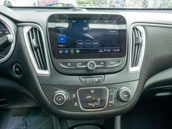2022 Chevrolet Malibu LS - photo 27