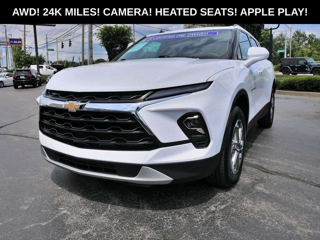 2023 Chevrolet Blazer LT - photo 1