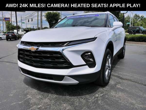 2023 Chevrolet Blazer LT - photo 1