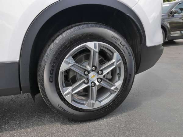 2023 Chevrolet Blazer LT - photo 9