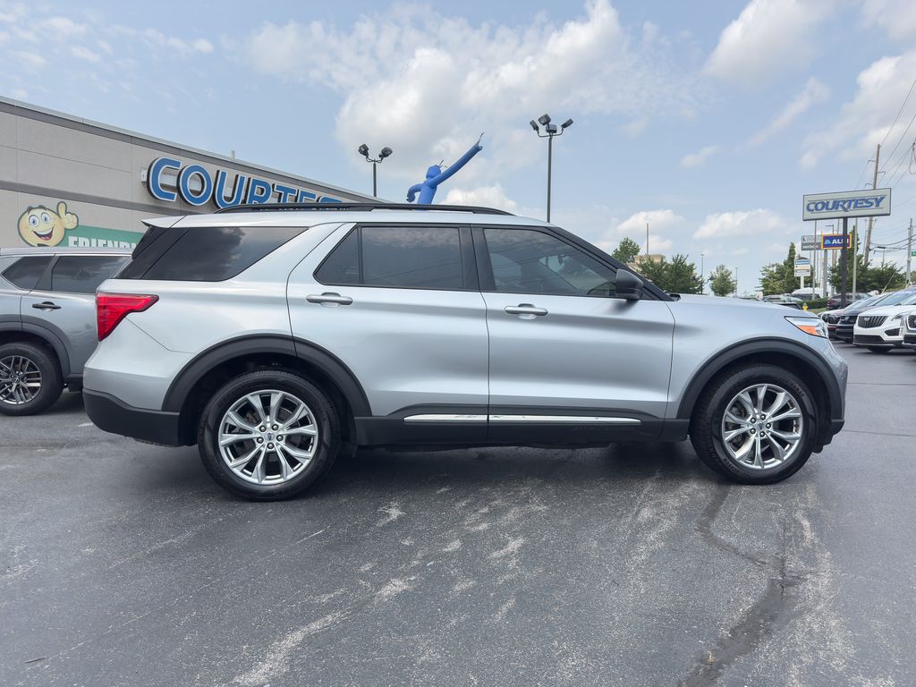 2021 Ford Explorer XLT - Photo 8