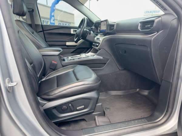 2021 Ford Explorer XLT - photo 12