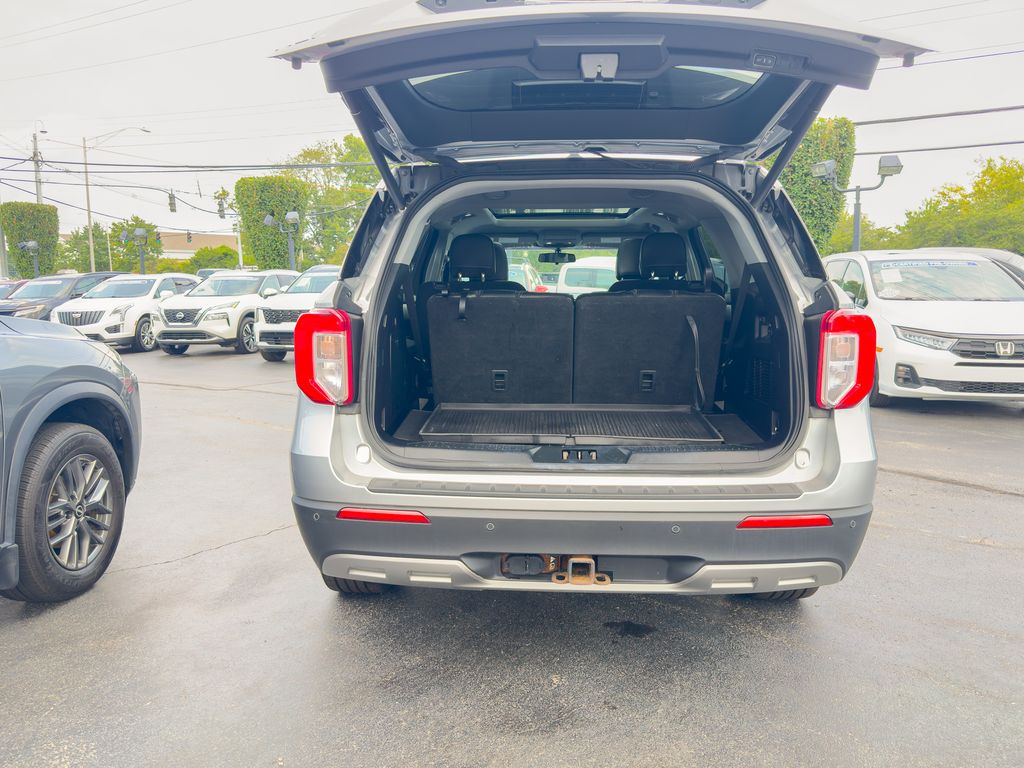 2021 Ford Explorer XLT - Photo 16