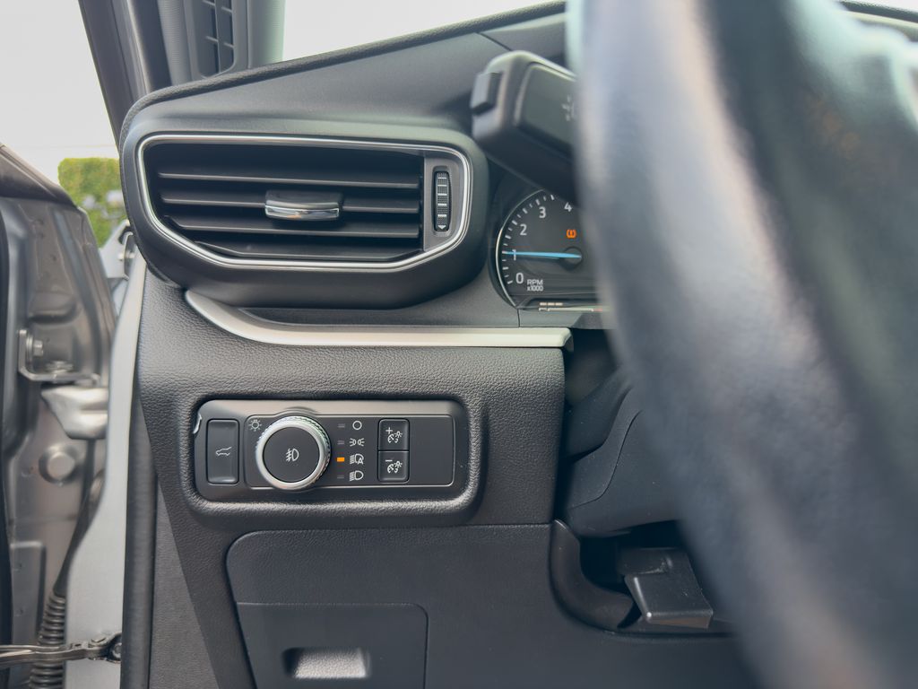 2021 Ford Explorer XLT - Photo 25