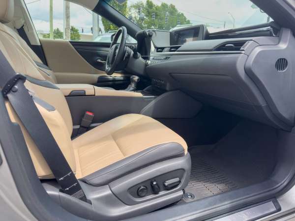 2021 Lexus ES 350 Luxury - photo 12