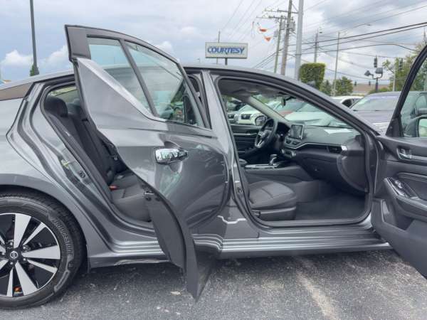 2021 Nissan Altima 2.5 SV - photo 10
