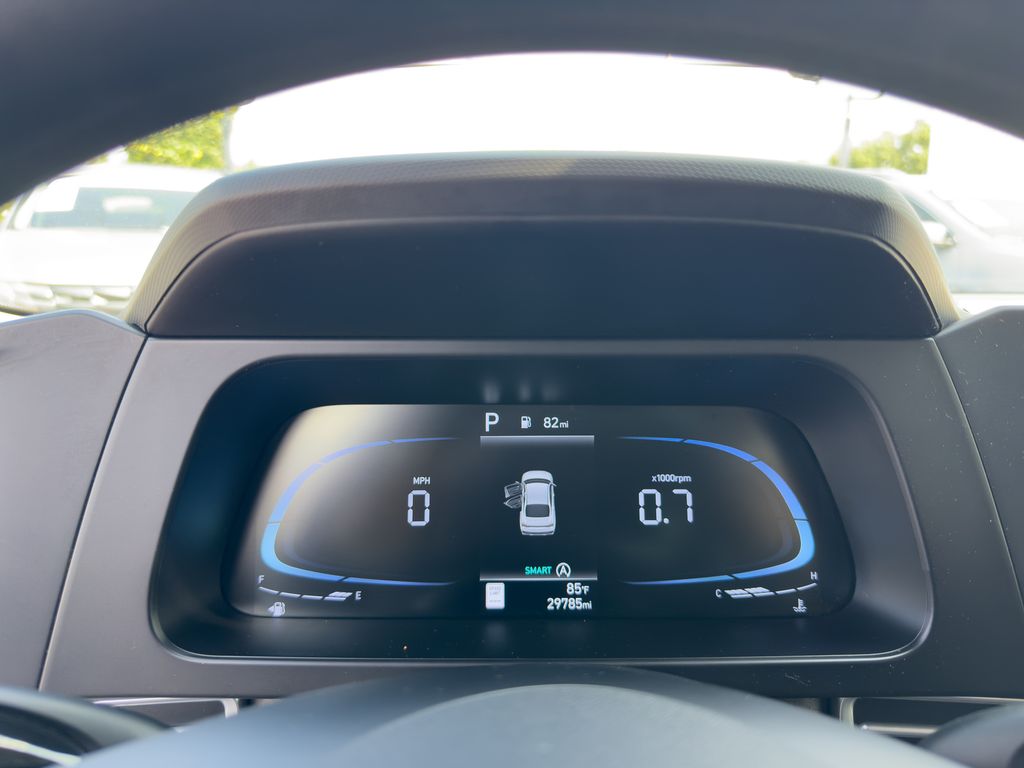 2024 Hyundai Elantra SE - Photo 24