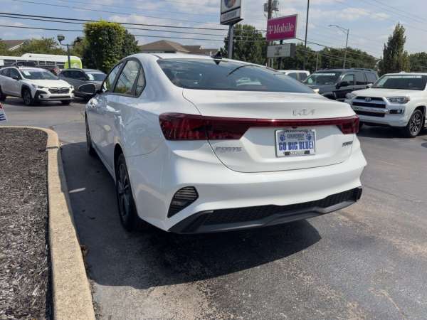 2024 Kia Forte LXS - photo 5
