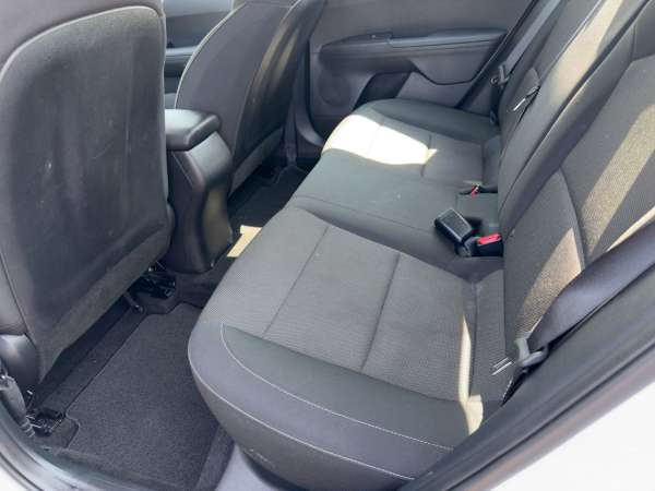 2024 Kia Forte LXS - photo 17