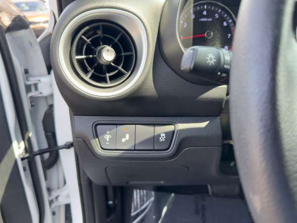 2024 Kia Forte LXS - photo 22