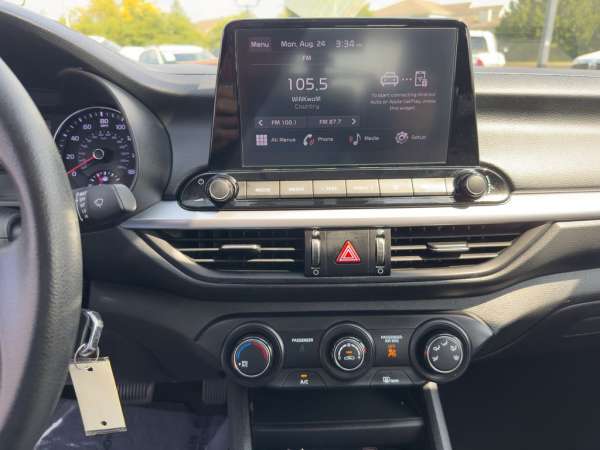 2024 Kia Forte LXS - photo 27