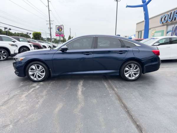 2020 Honda Accord LX - photo 4