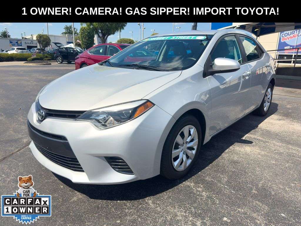 2015 Toyota Corolla LE - photo 1