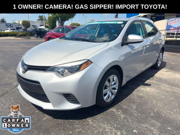 2015 Toyota Corolla LE - photo 1