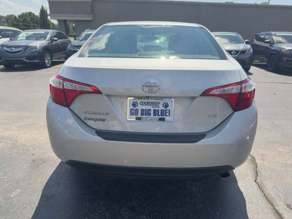 2015 Toyota Corolla LE - photo 6