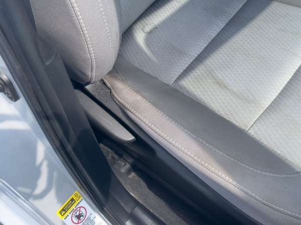 2015 Toyota Corolla LE - photo 13