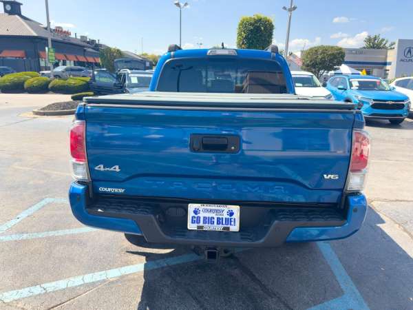 2017 Toyota Tacoma Limited - photo 6